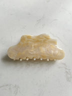 Cloud Curve Clip in Beige