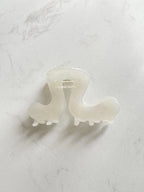 Double S - Shape Clip in Dazed