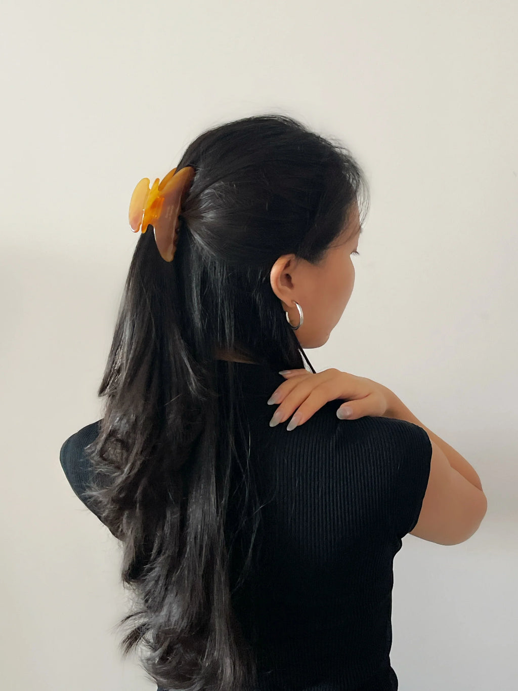 Elegant Clip in Amber