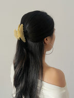Elegant Clip in Maize