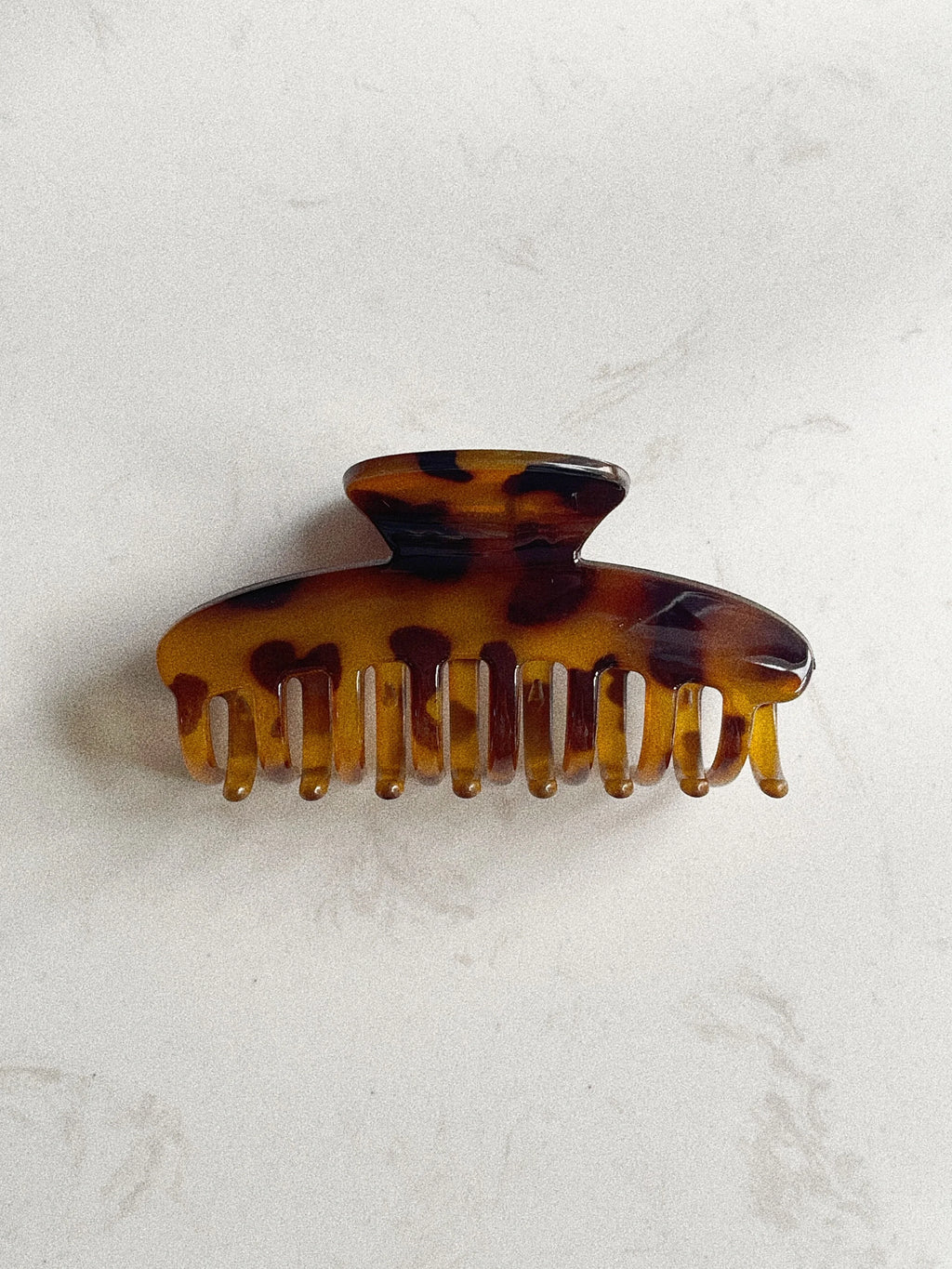 Large Multi Prong Clip in Tortoise
