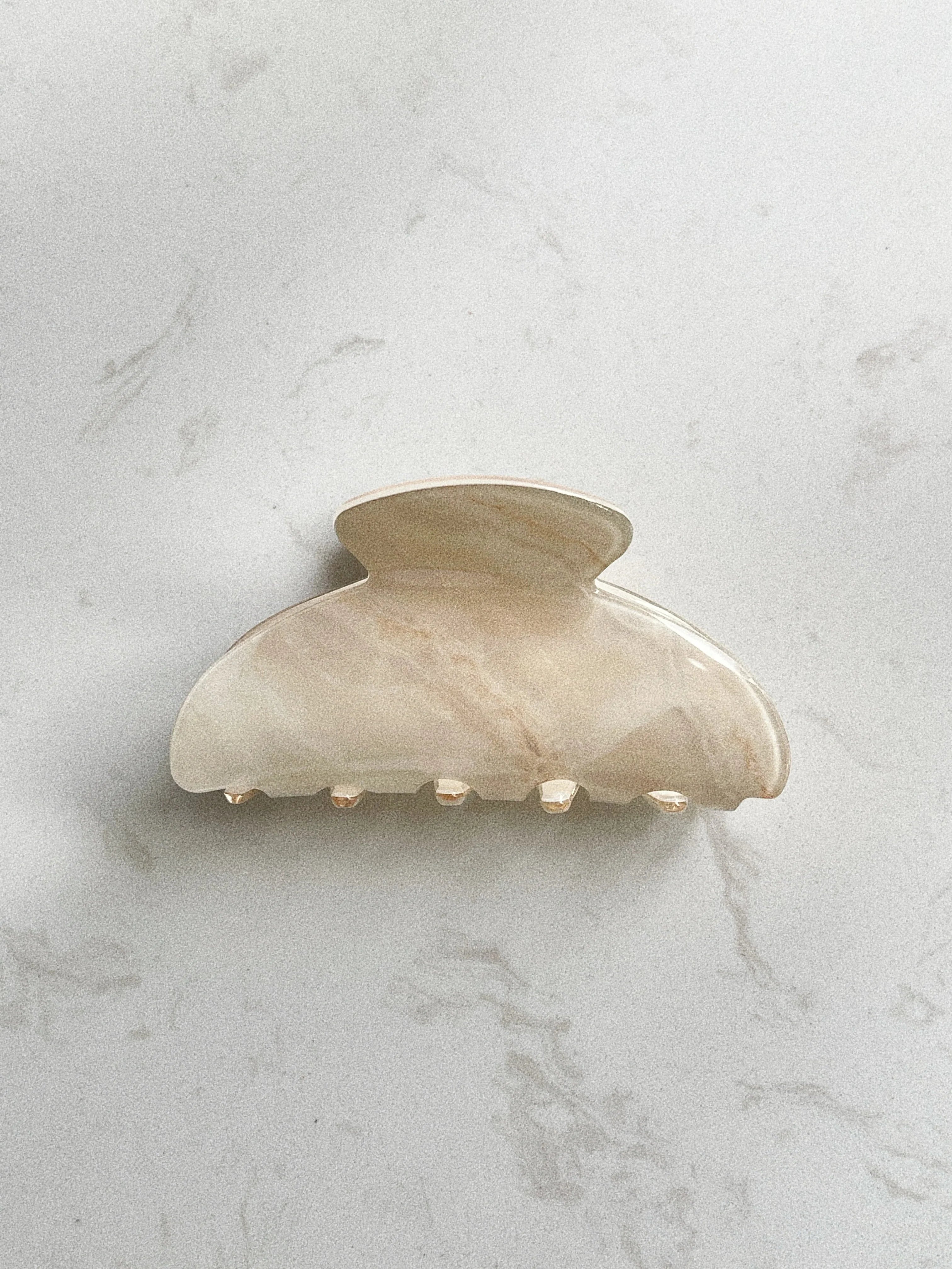 Marble Semi Clip